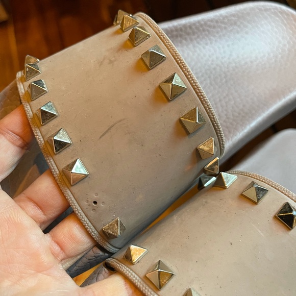 COPY - Valentino slides - Picture 5 of 5